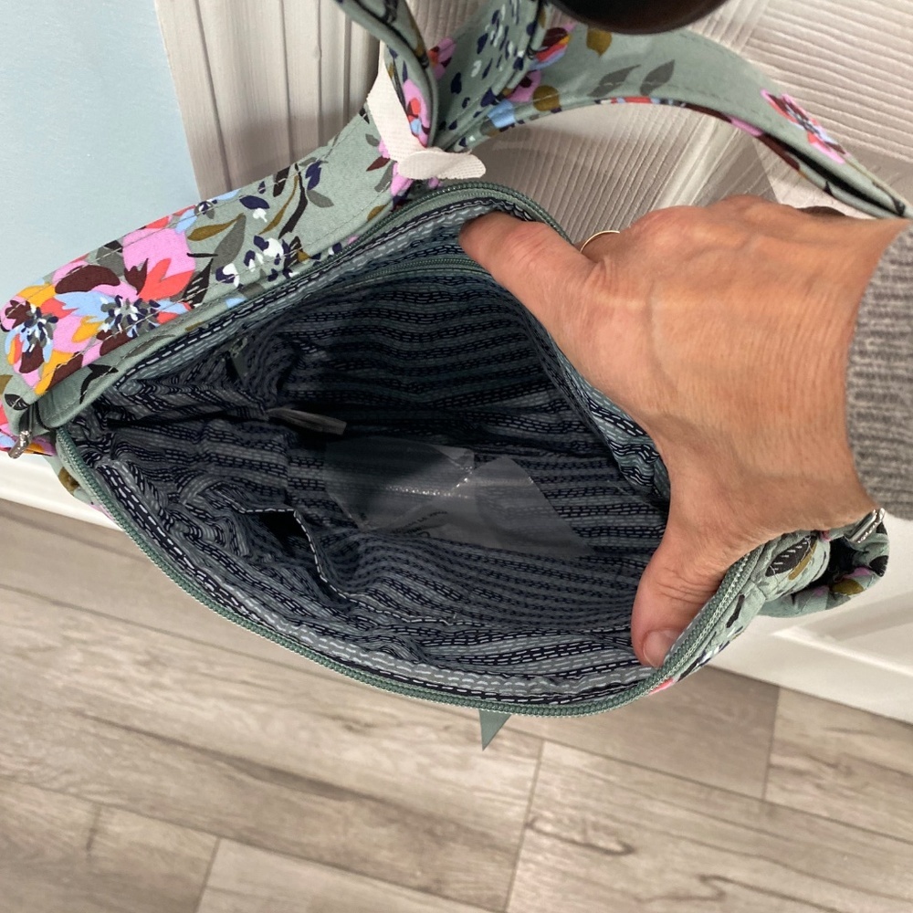 Vera Bradley Floral Crossbody - Picture 3 of 5